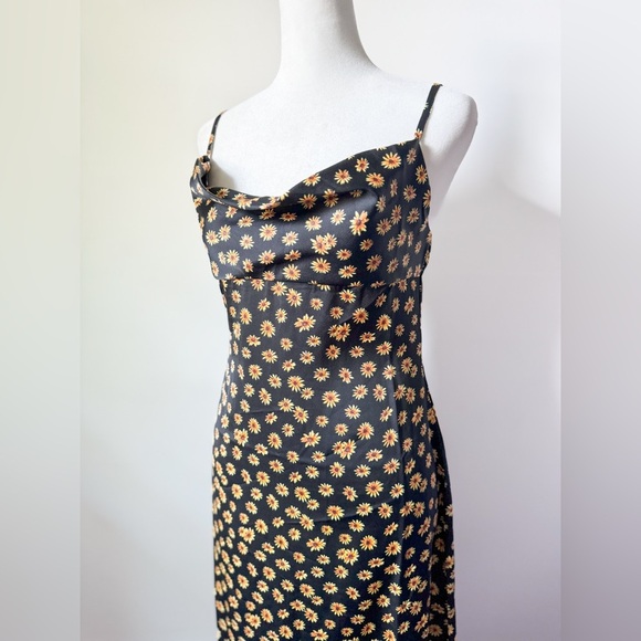 Floral Cowlneck Midi Slip Dress - Picture 6 of 7